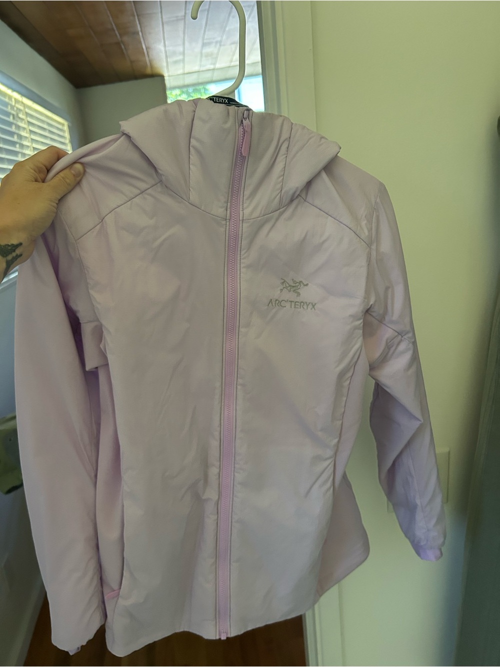 Arc'teryx women atom hoody